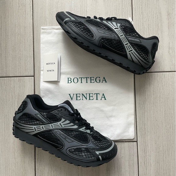 Bottega Veneta Black and grey Shoes Size 9.5 (43) Euro Brand New - Picture 3 of 7